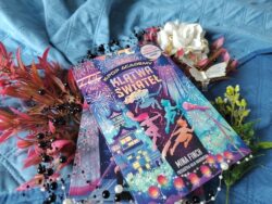 Klątwa świateł – Mina Finch